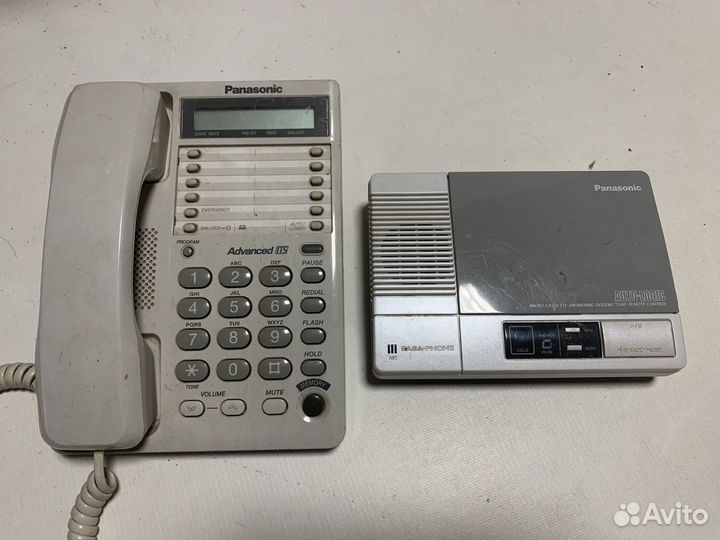 Телефон panasonic