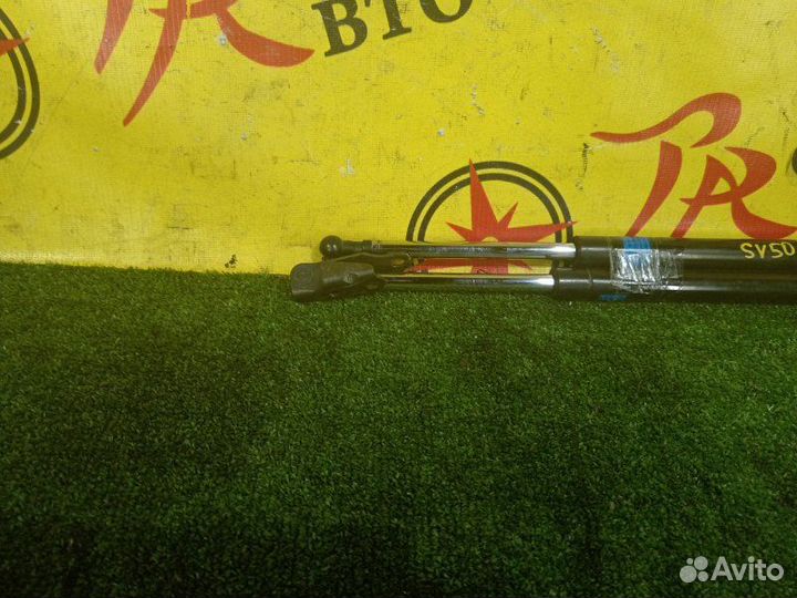 Амортизатор задней двери Toyota Vista Ardeo SV50