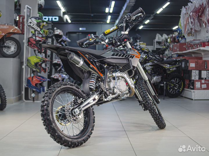 Питбайк PitonMoto PX7 140EM 19/16