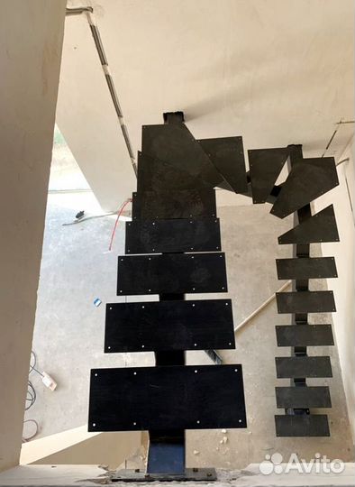 Винтовая лестница под ключ