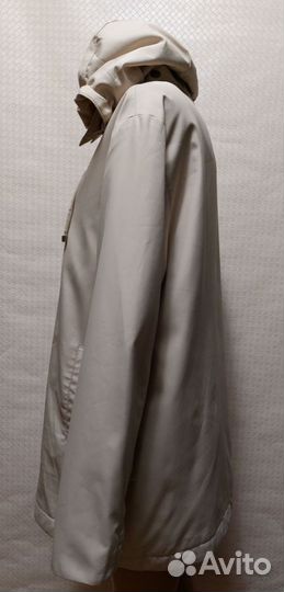 Куртка ветровка бежевая с капюшоном
