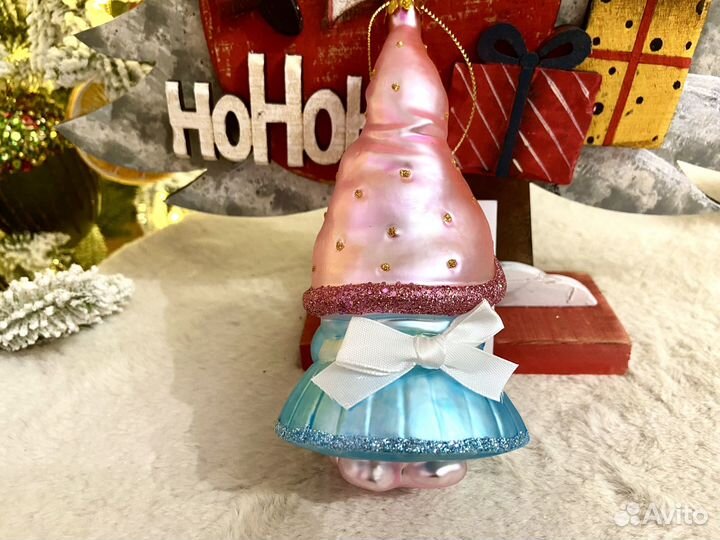 Новогодние игрушки - девочка гном (стекло)