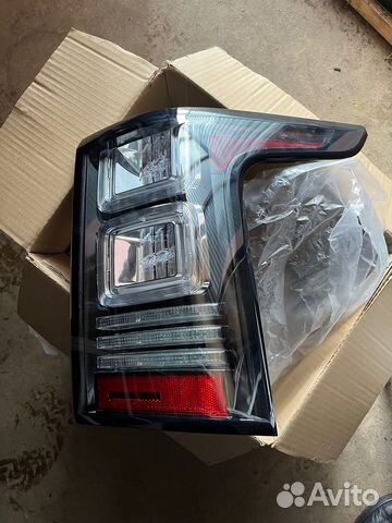 Фонарь задний правый range rover Exclusive рест
