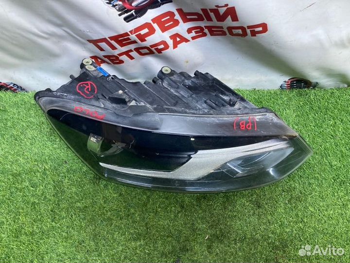 Фара передняя правая Volkswagen Polo 2011-2020