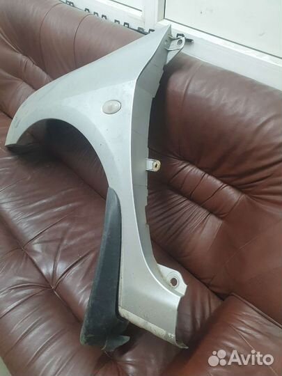 Крыло переднее левое peugeot 207