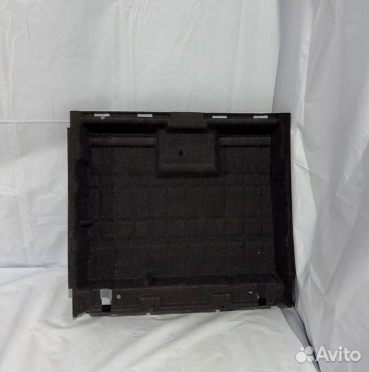 Пол багажника BMW 5-series G30 / G31 2017-20