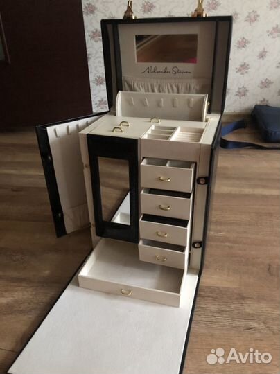 Органайзер для украшений