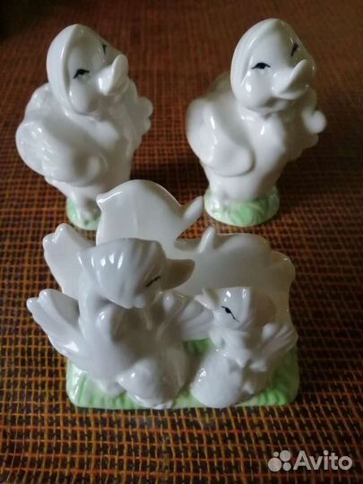 Набор солонка, перечница и салфетница