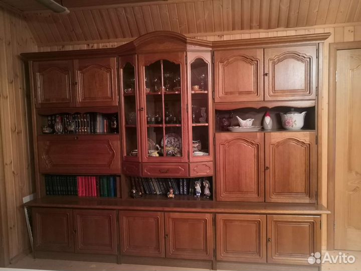 Стенка горка в гостиную бу