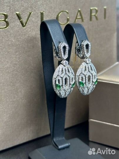 Серьги bvlgari serpenti белое золото 750