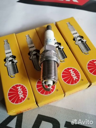 Свечи зажигания Toyota Nissan NGK PFR5K11