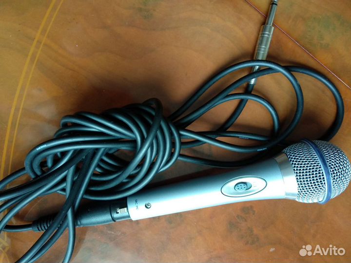 Микрофон Philips CBS MD650