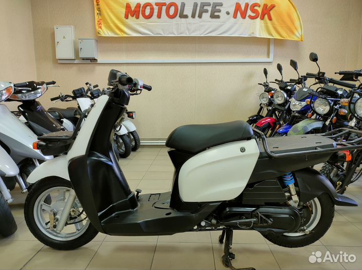 Скутер Yamaha Gear из Японии