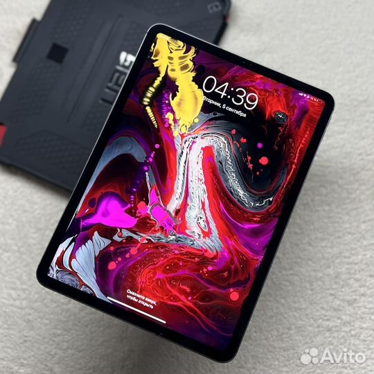 iPad Pro 11 2018 256gb Cellular space gray