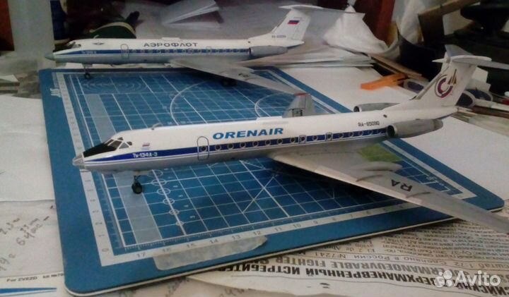 Модель самолёта Ту-134