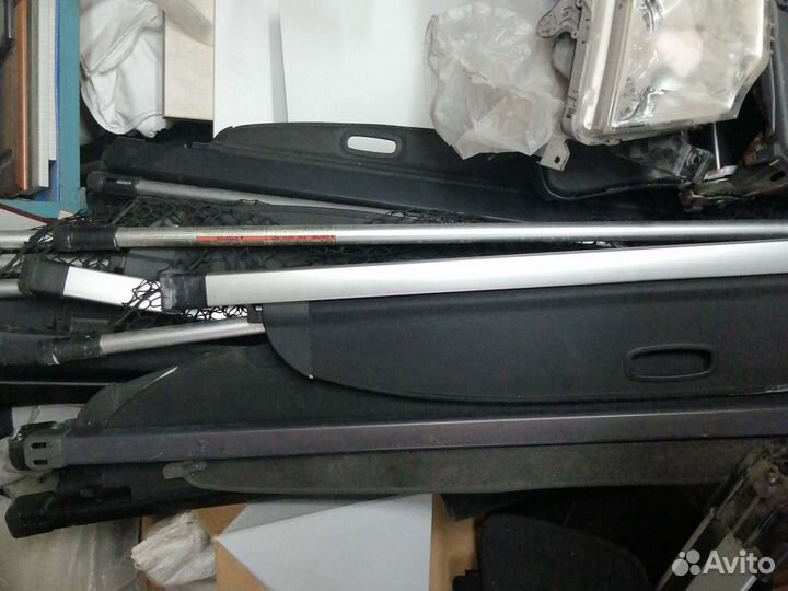 Заднии шторки багажника на разные авто