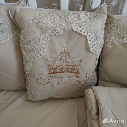 Кровать Лель с маятником,матрасом и постельным