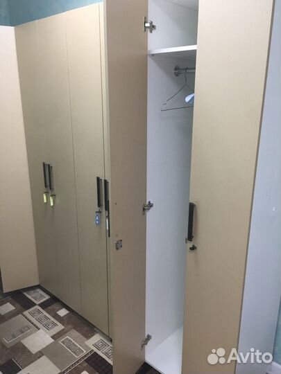 Шкаф 4 х створчатый