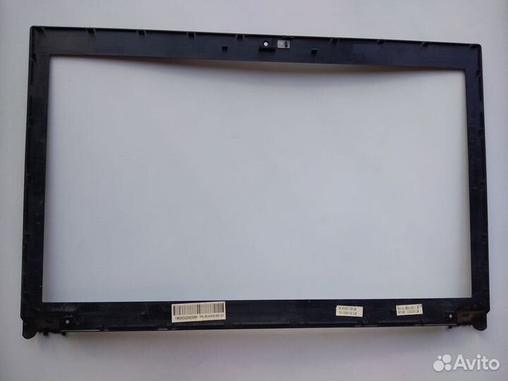 Рамка матрицы Lenovo B570E