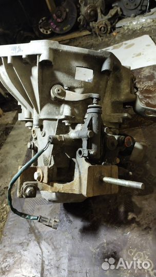 МКПП (механическая коробка переключения передач) f