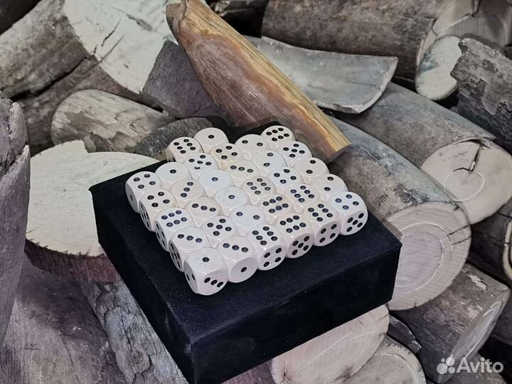 Игральные кости(зары)