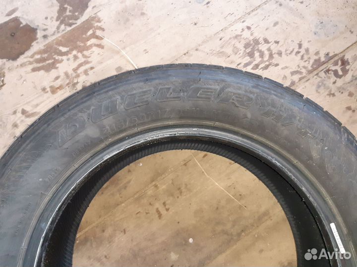 Bridgestone Dueler H/T 215/60 R17