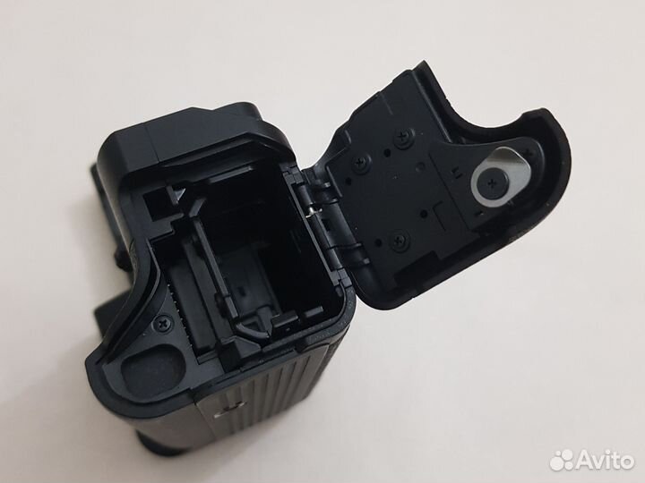 Батарейный блок VG-C2EM