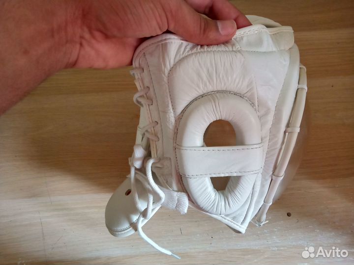 Шлем для Кудо