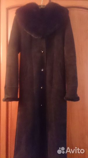 Продаётся натуральная дубленка с песцовым воротник