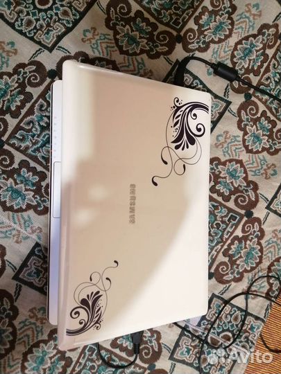 Нетбук samsung nc10