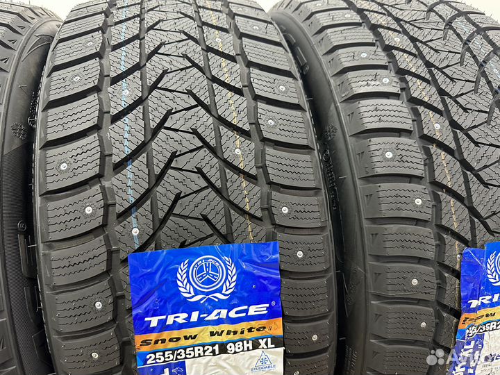 Tri Ace Snow White II Stud 255/35 R21 98H