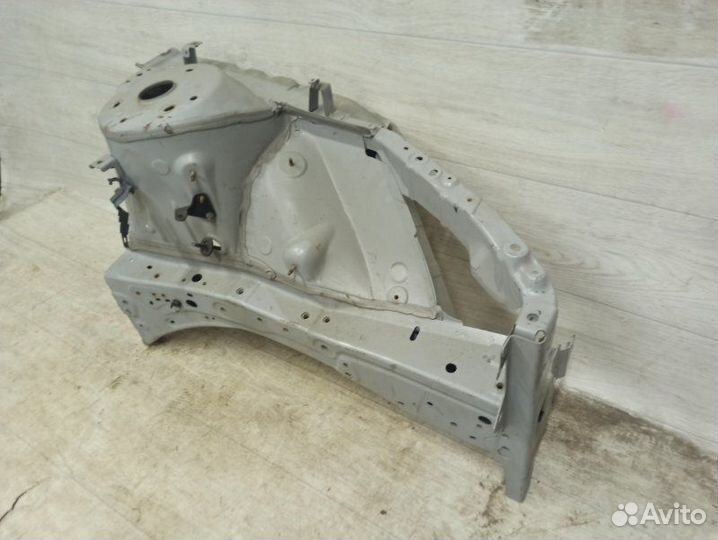 Четверть кузова лев. перед. Nissan Teana