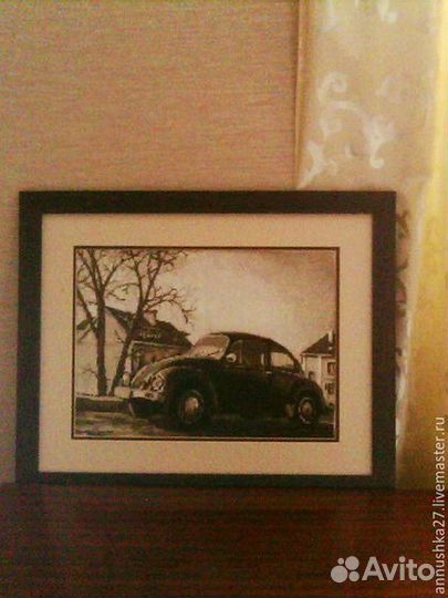 Продам картину вышитую крестом