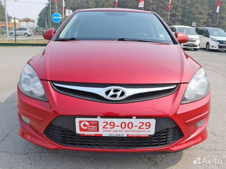 Hyundai i30 1.6 AT, 2010, 138 210 км