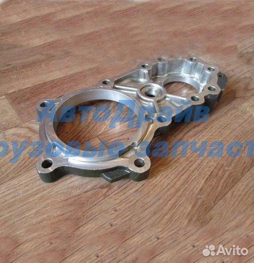 Корпус насоса гур кпп Скания 1540832