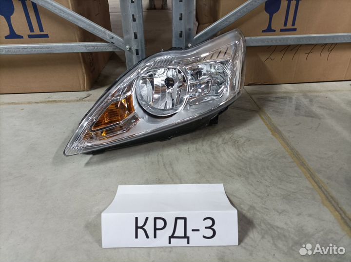 Фара левая Ford Focus 2 2004-2011