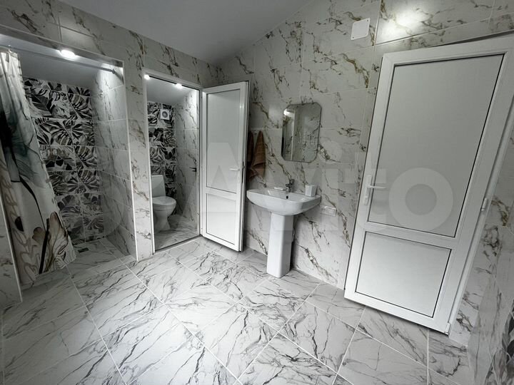 2-к. квартира, 60 м², 2/2 эт.