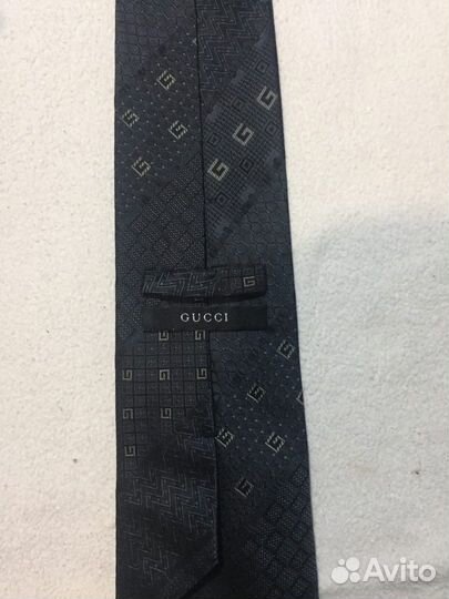 Галстук Gucci Б/У 100 шелк