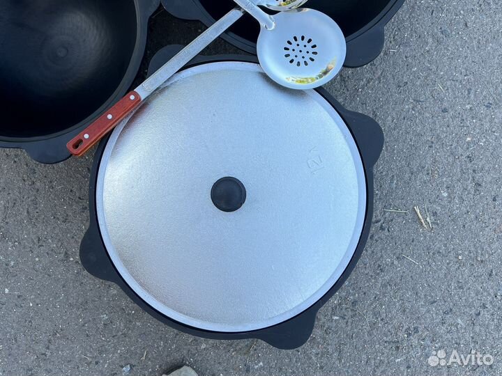Казан настоящий чугунный