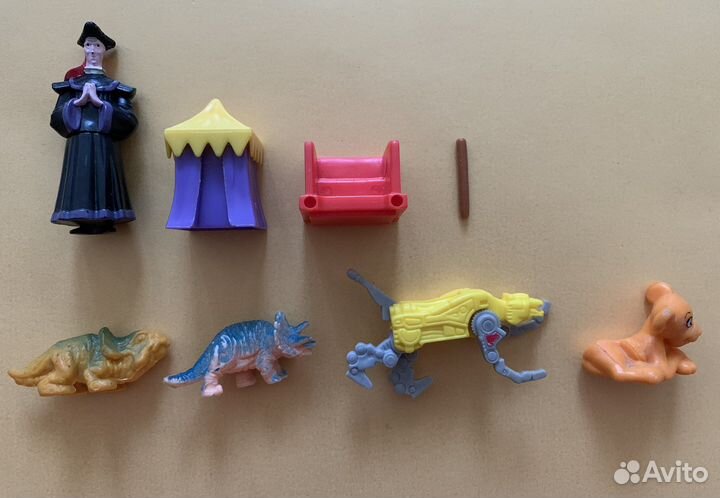 Киндер Сюрприз разные фигурки (обновлено27.8.2023)