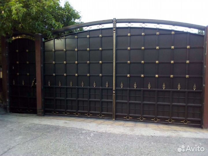 Кованые ворота