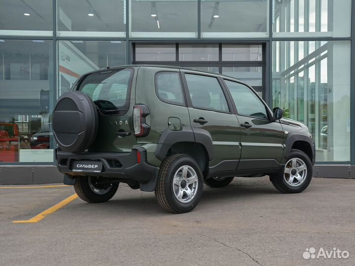 ВАЗ Niva Travel 1.7 МТ, 2023