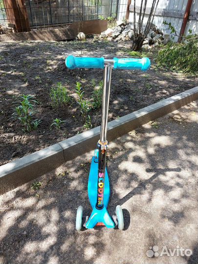 Детский самокат ScooTer