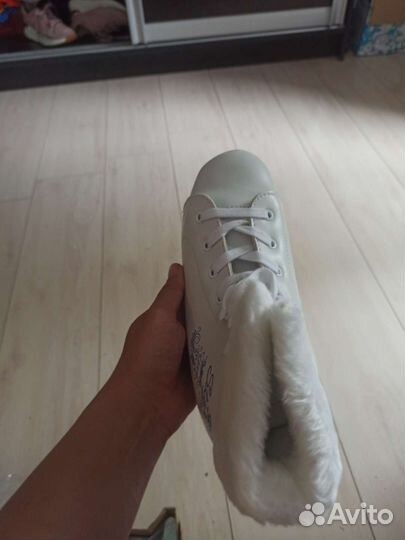 Коньки двухполосные детские р. 33