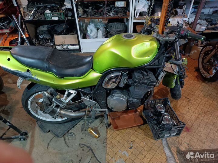 Suzuki gsf 1200 Bandit в разбор