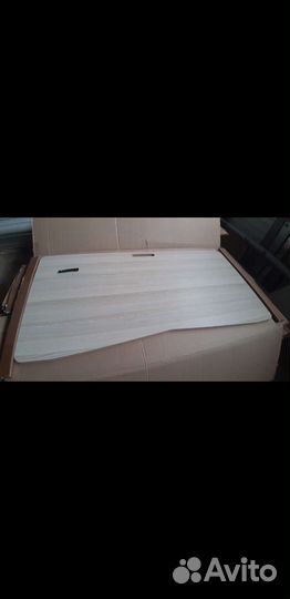 Письменный стол