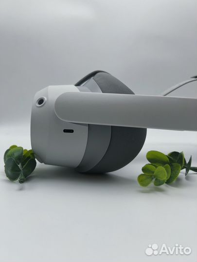 Шлем виртуальной реальности Pico 4 256gb