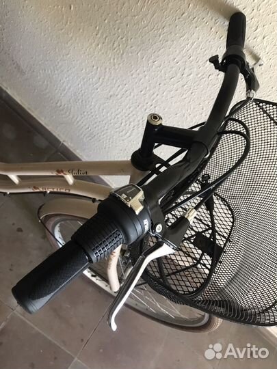 Велосипед взрослый женский с корзиной