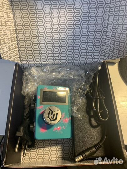 Блок питания Verge Sadow Box Pinky Turquoise