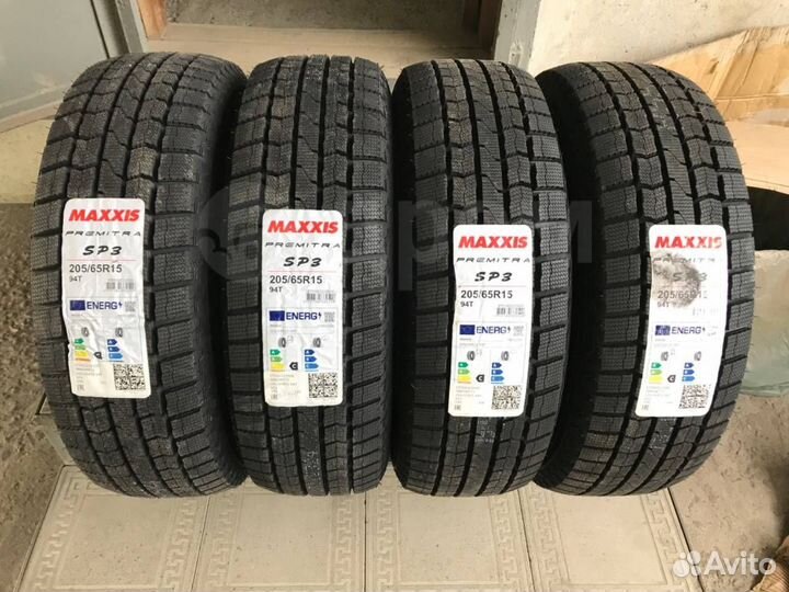 Maxxis SP3 Premitra Ice 205/65 R15